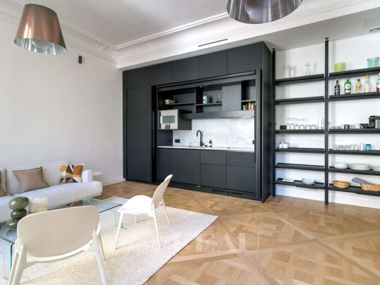 Appartement Paris 7e - 2 chambres - 80m²