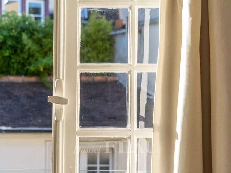 Appartement Paris 5e - 2 chambres - 120m²