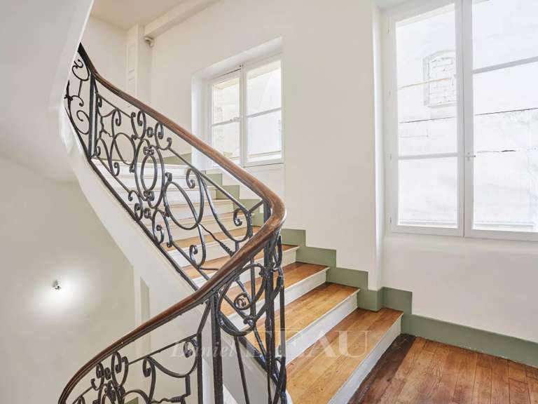 Appartement Paris 1er - 4 chambres - 90m²