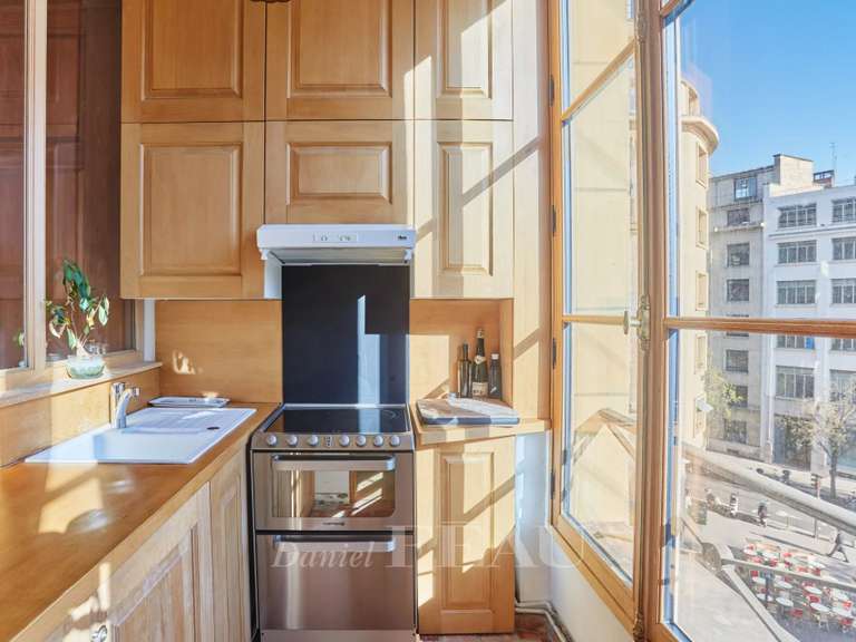Appartement Paris 1er - 4 chambres - 90m²