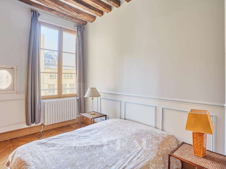 Appartement Paris 1er - 4 chambres - 90m²