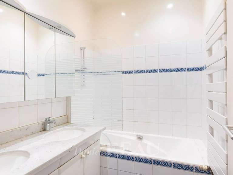 Appartement Paris 6e - 5 chambres - 172m²