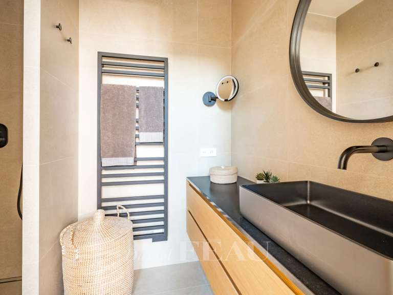 Appartement Paris 6e - 2 chambres - 65m²