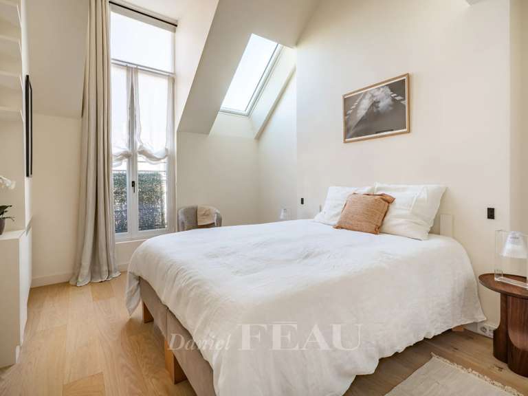 Appartement Paris 6e - 2 chambres - 65m²