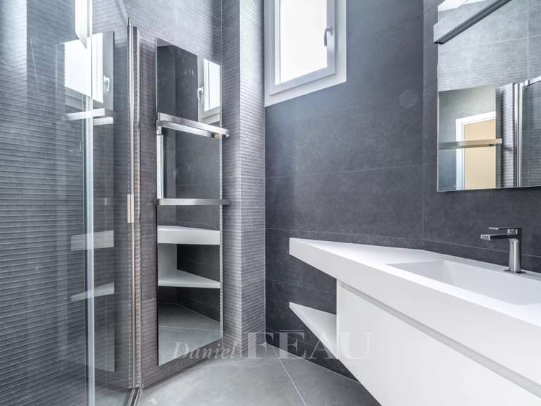 Appartement Paris 6e - 4 chambres - 184m²