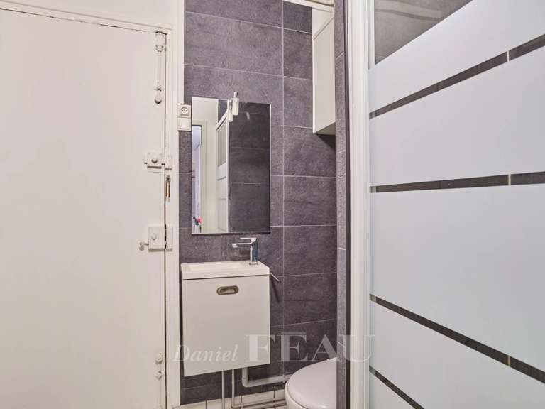 Appartement Paris 7e - 2 chambres - 76m²