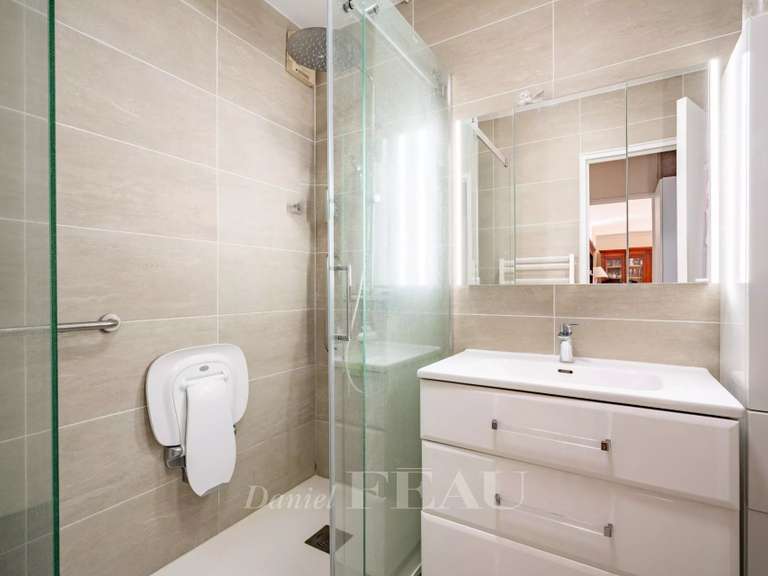 Appartement Boulogne-Billancourt - 2 chambres - 74m²
