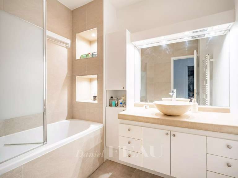 Apartment Boulogne-Billancourt - 2 bedrooms - 63m²
