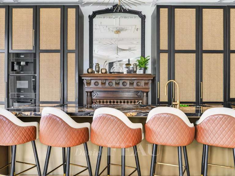 Appartement Paris 17e - 5 chambres - 228m²