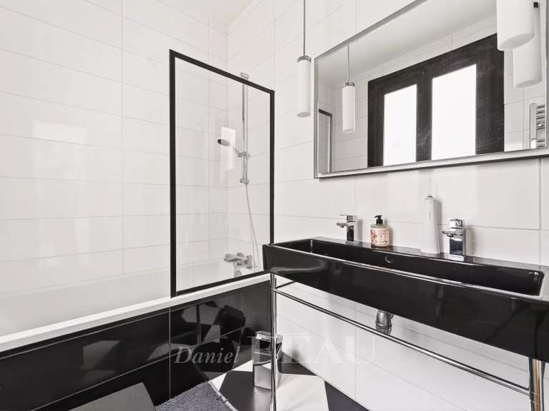Appartement Paris 8e - 4 chambres - 264m²