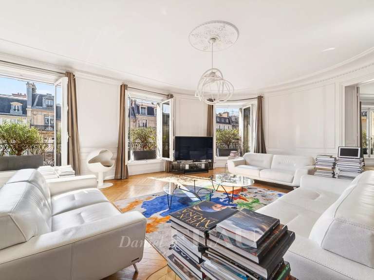 Appartement Paris 8e - 4 chambres - 264m²