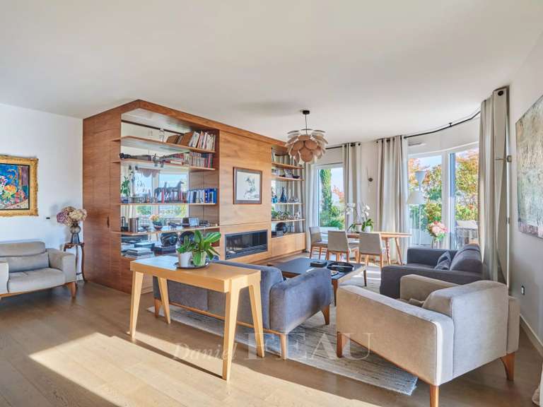 Appartement Paris 17e - 4 chambres - 167m²