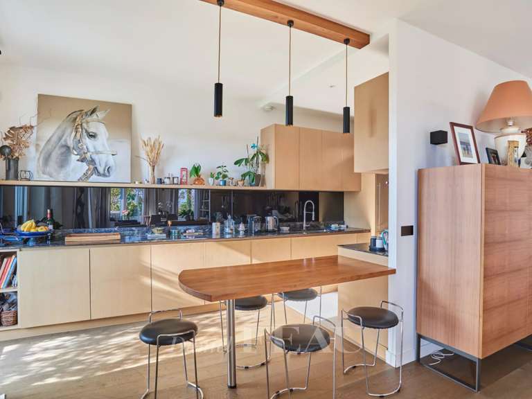 Appartement Paris 17e - 4 chambres - 167m²