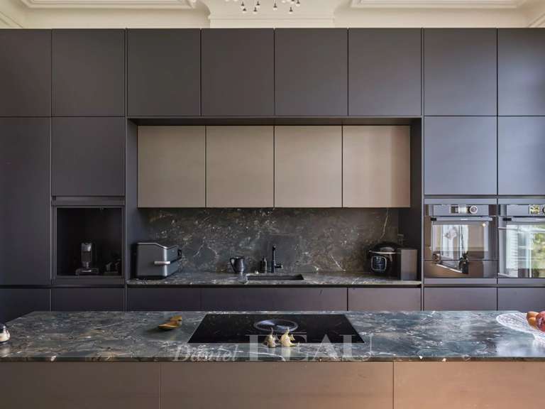 Appartement Aix-en-Provence - 4 chambres - 178m²