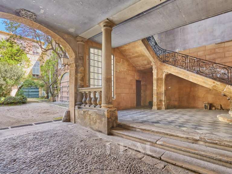 Appartement Aix-en-Provence - 2 chambres - 116m²