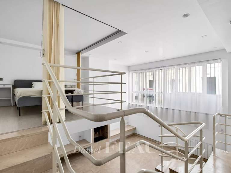 Appartement Paris 7e - 1 chambre - 82m²