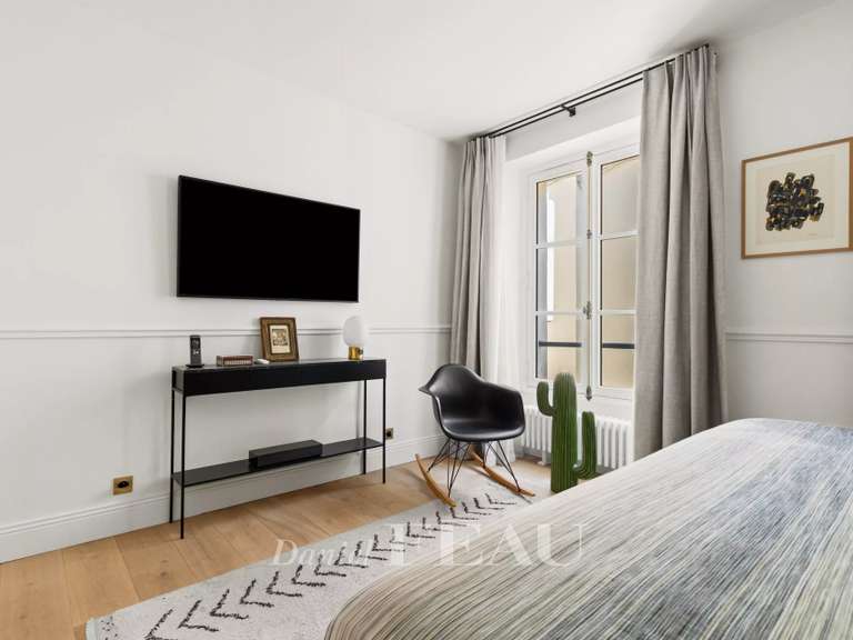 Appartement Paris 7e - 1 chambre - 69m²