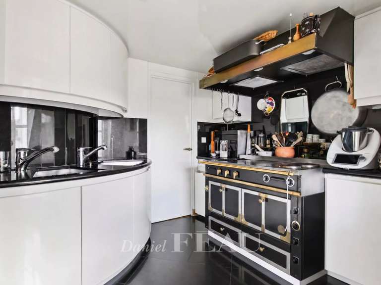 Appartement Paris 6e - 4 chambres - 140m²