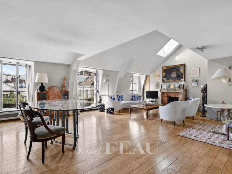 Appartement Paris 6e - 4 chambres - 140m²