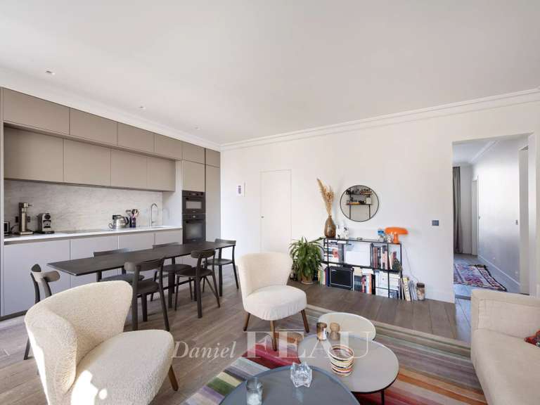 Appartement Paris 7e - 1 chambre - 66m²