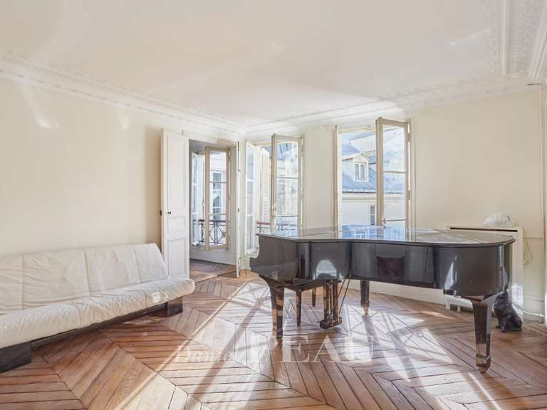 Appartement Paris 7e - 2 chambres - 83m²