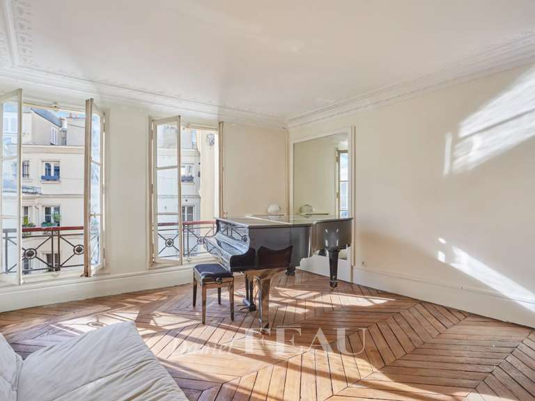 Appartement Paris 7e - 2 chambres - 83m²