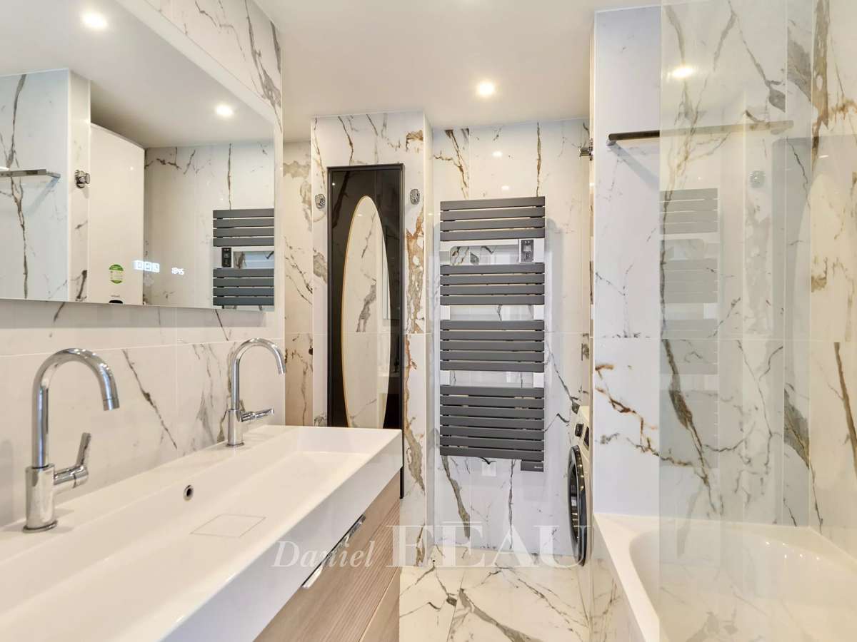 Apartment Paris 7e