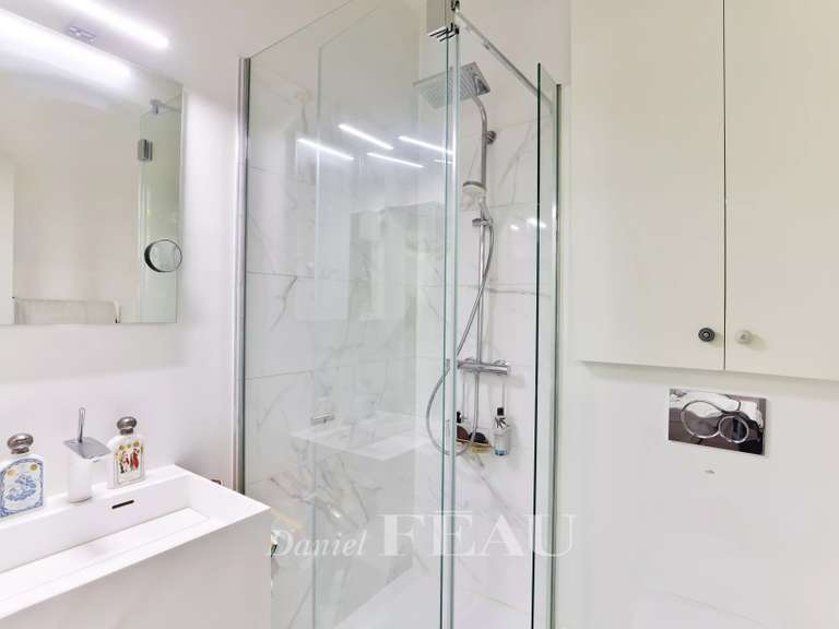 Appartement Paris 7e - 4 chambres - 159m²