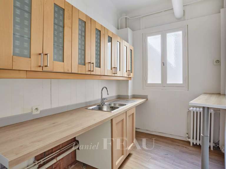 Appartement Paris 16e - 5 chambres - 269m²
