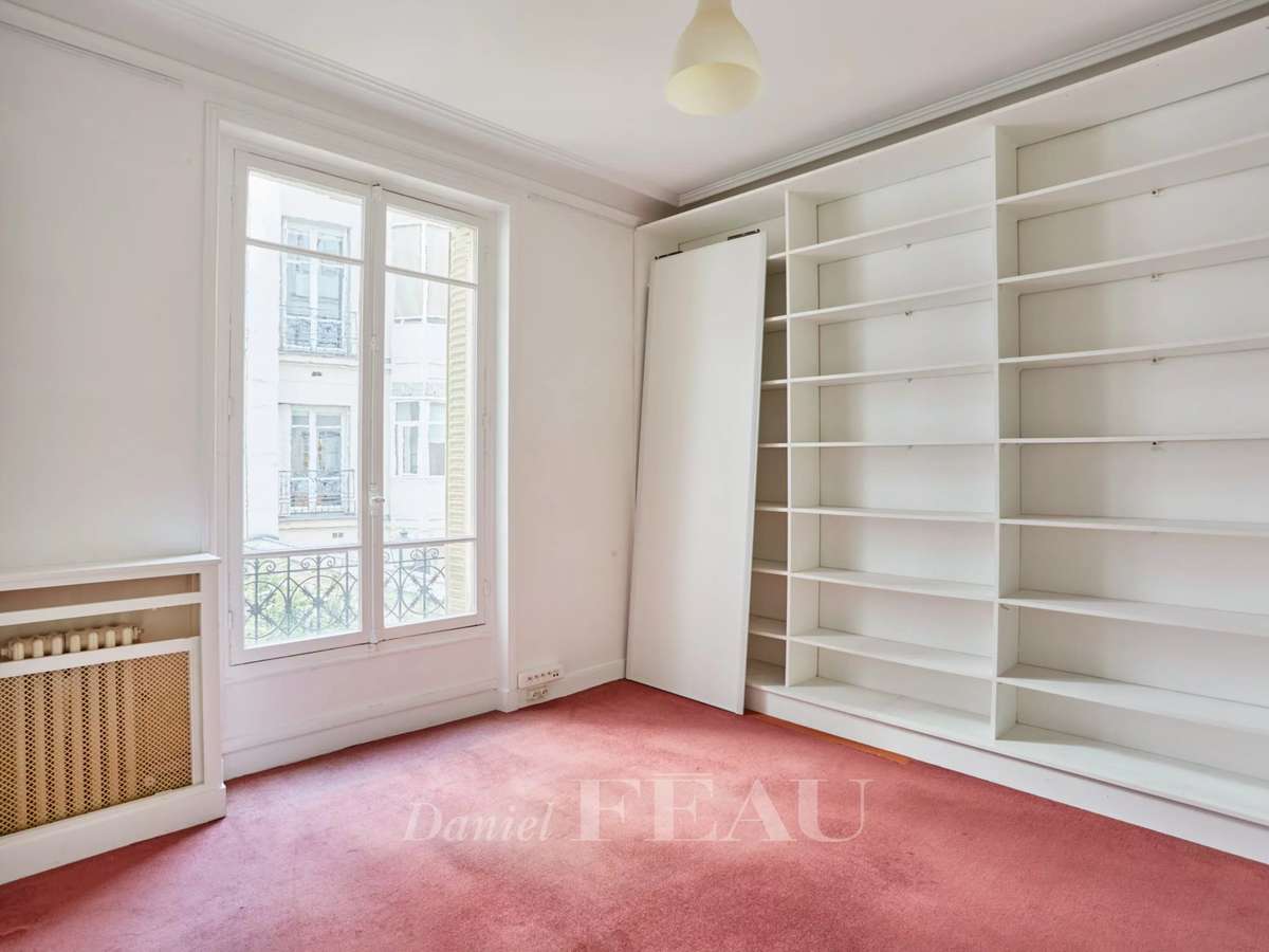 Apartment Paris 16e