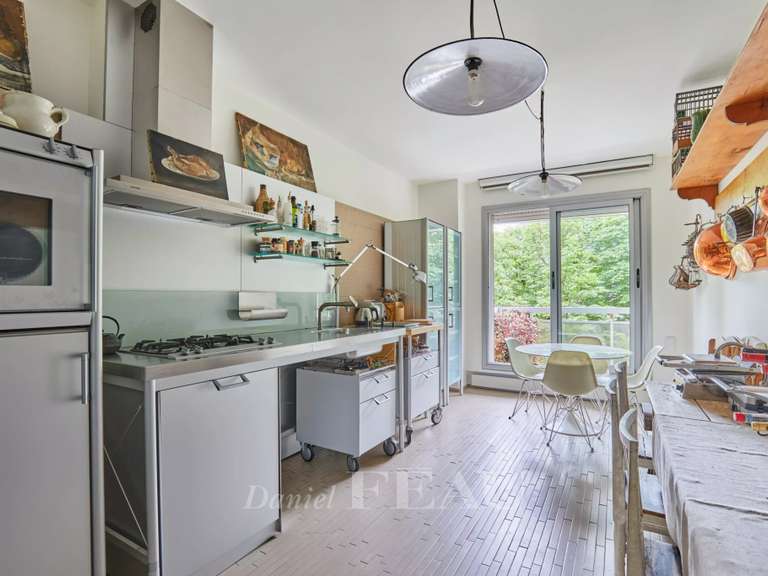 Appartement Paris 16e - 4 chambres - 215m²
