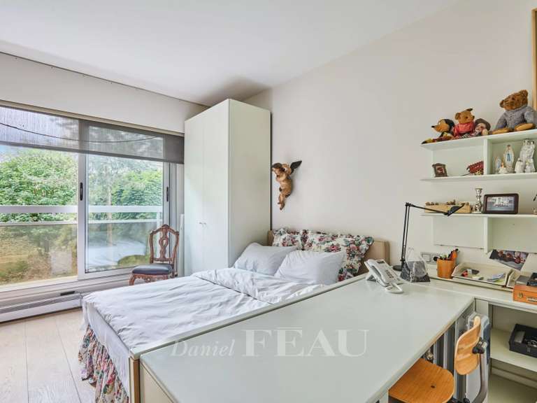 Apartment Paris 16e - 4 bedrooms - 215m²