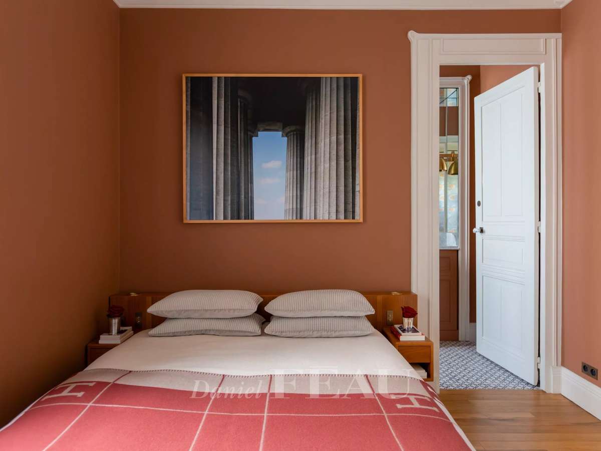 Apartment Paris 16e