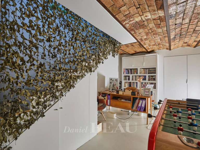 Appartement Paris 16e - 4 chambres - 171m²