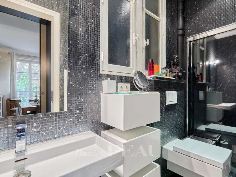 Appartement Paris 16e - 2 chambres - 91m²