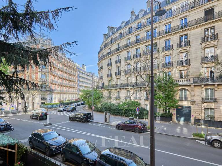 Appartement Paris 16e - 2 chambres - 91m²