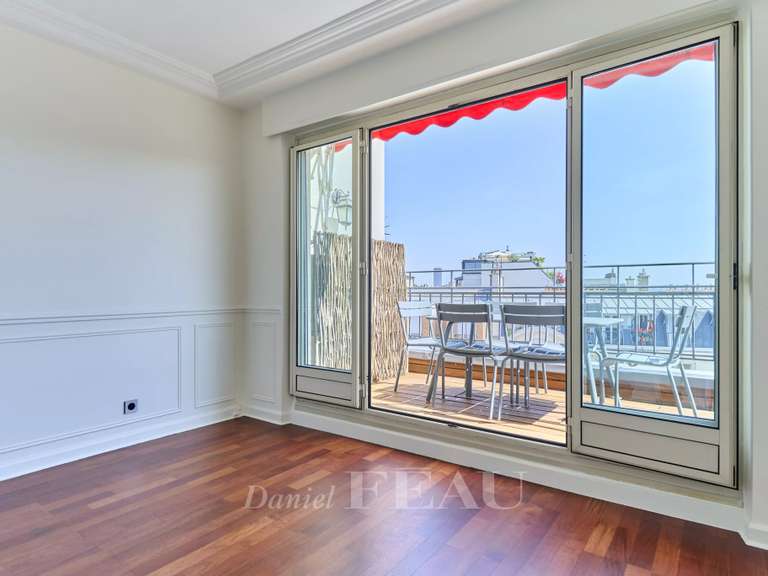Appartement Paris 16e - 2 chambres - 94m²