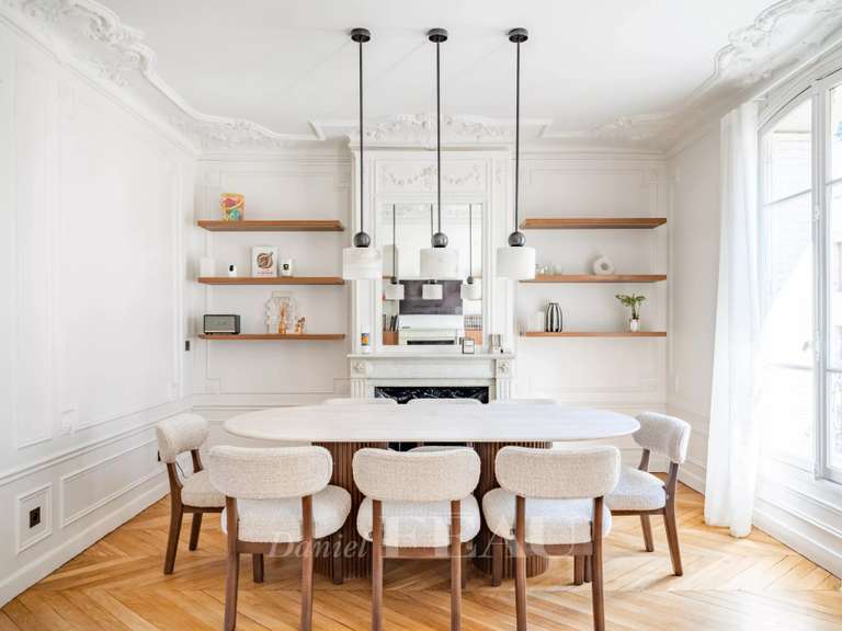 Apartment Neuilly-sur-Seine - 2 bedrooms - 81m²