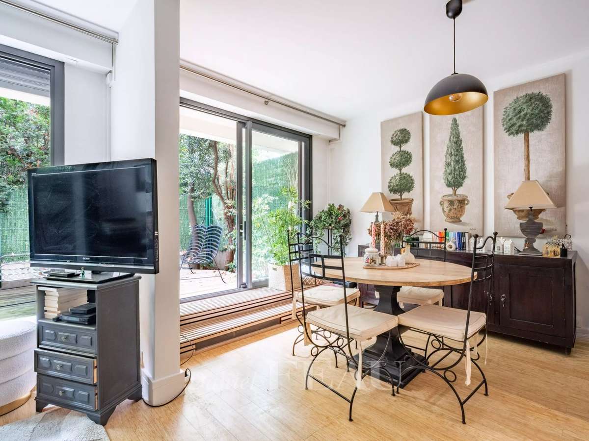 Apartment Neuilly-sur-Seine
