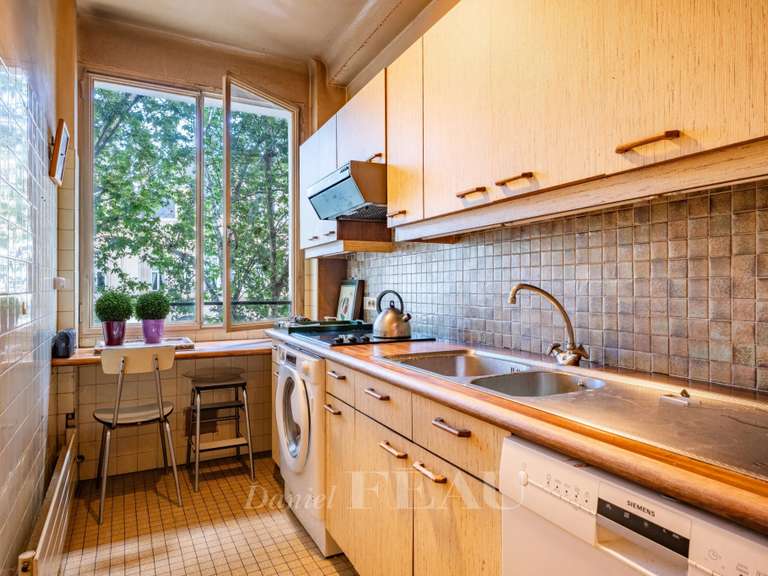 Appartement Neuilly-sur-Seine - 3 chambres - 85m²