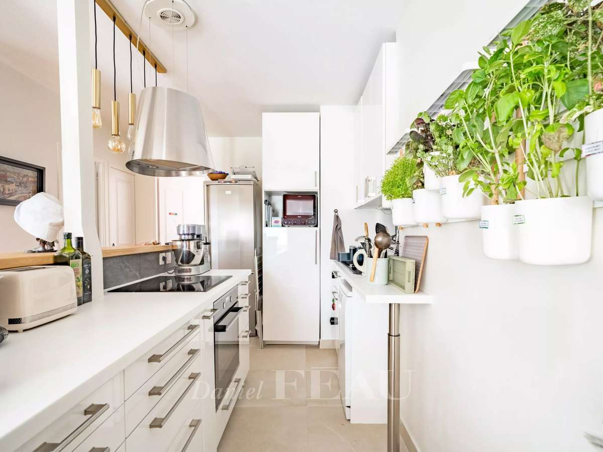 Apartment Neuilly-sur-Seine