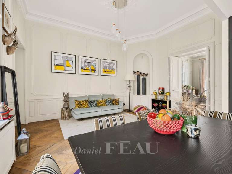Appartement Paris 1er - 2 chambres - 146m²