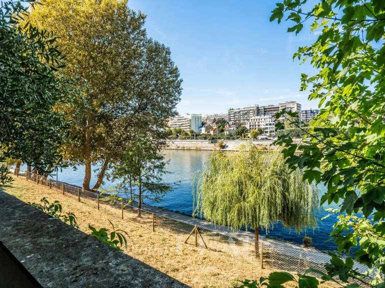 Apartment Neuilly-sur-Seine - 3 bedrooms - 116m²