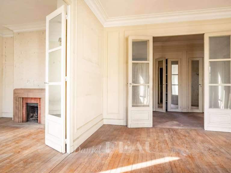 Apartment Neuilly-sur-Seine - 5 bedrooms - 186m²