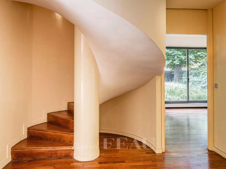 Apartment Neuilly-sur-Seine - 5 bedrooms - 243m²