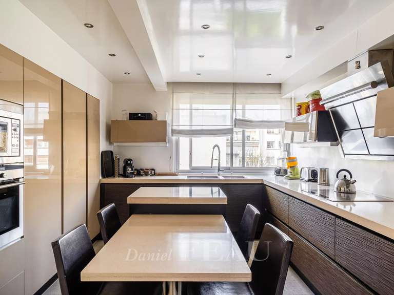 Appartement Neuilly-sur-Seine - 4 chambres - 173m²