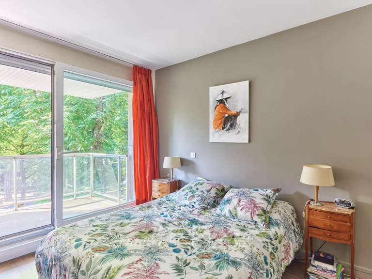 Apartment Neuilly-sur-Seine - 3 bedrooms - 116m²