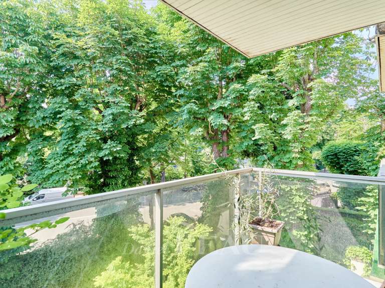 Apartment Neuilly-sur-Seine - 3 bedrooms - 116m²