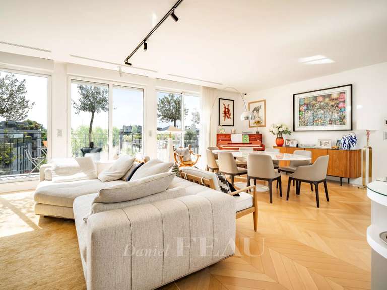 Apartment Neuilly-sur-Seine - 5 bedrooms - 200m²