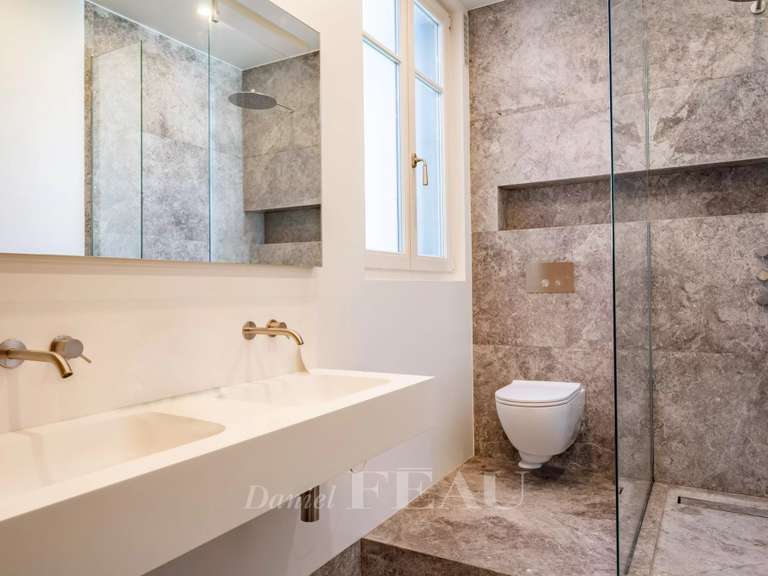 Appartement Neuilly-sur-Seine - 5 chambres - 236m²